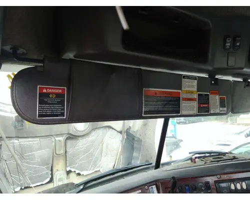 MACK CXU613 INTERIOR SUN VISOR
