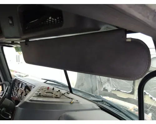MACK CXU613 INTERIOR SUN VISOR