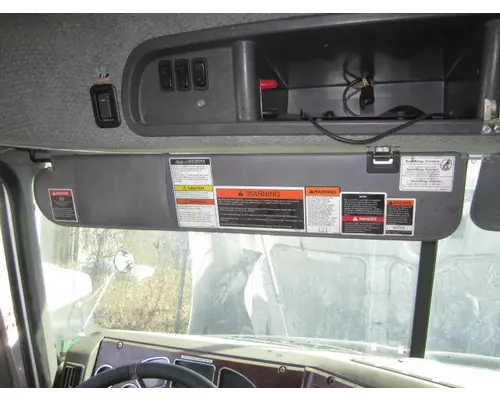 MACK CXU613 INTERIOR SUN VISOR