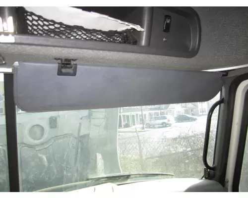 MACK CXU613 INTERIOR SUN VISOR