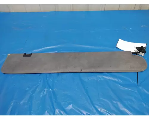 MACK CXU613 INTERIOR SUN VISOR