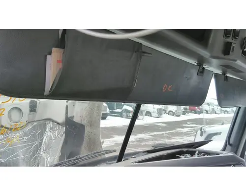 MACK CXU613 INTERIOR SUN VISOR