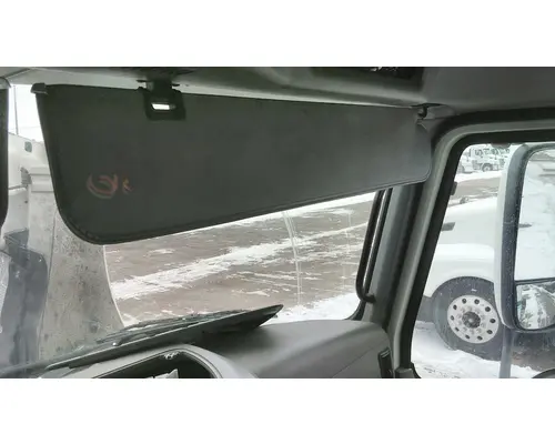 MACK CXU613 INTERIOR SUN VISOR