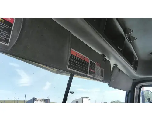 MACK CXU613 INTERIOR SUN VISOR