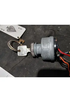 MACK CXU613 Ignition Switch