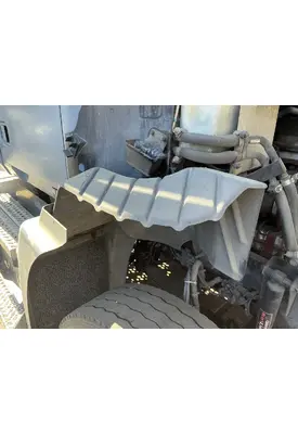 MACK CXU613 Inner Fender