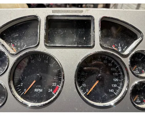 MACK CXU613 Instrument Cluster