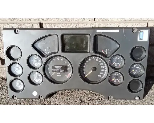 MACK CXU613 Instrument Cluster