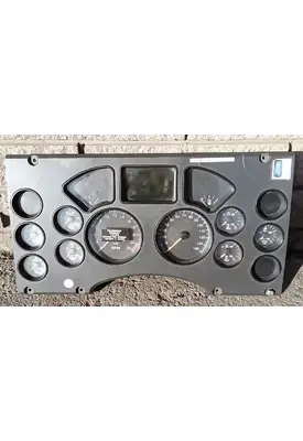 MACK CXU613 Instrument Cluster
