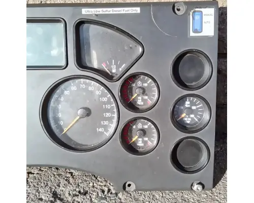 MACK CXU613 Instrument Cluster