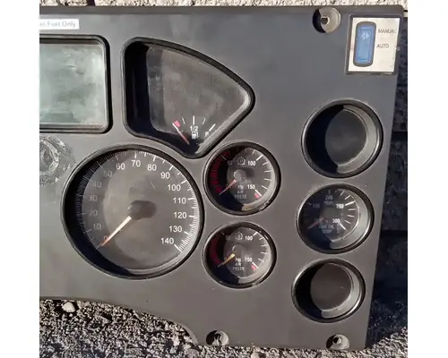 MACK CXU613 Instrument Cluster