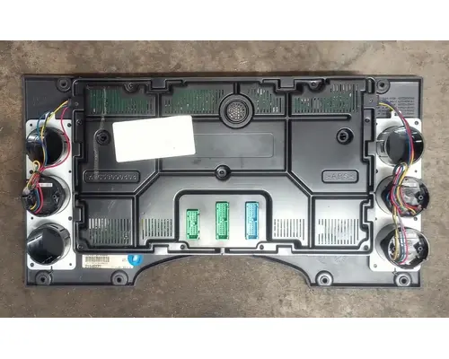 MACK CXU613 Instrument Cluster