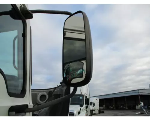 MACK CXU613 MIRROR ASSEMBLY CABDOOR