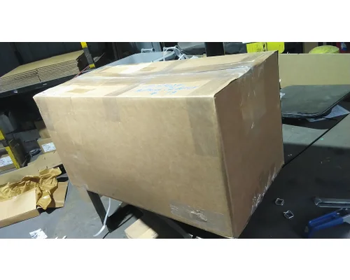 MACK CXU613 MIRROR ASSEMBLY CABDOOR