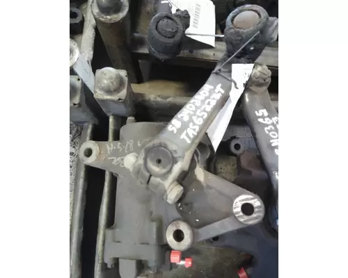 MACK CXU613 POWER STEERING GEAR