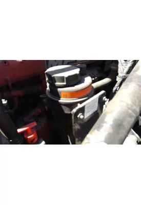 MACK CXU613 POWER STEERING RESERVOIR