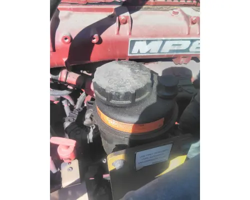 MACK CXU613 POWER STEERING RESERVOIR