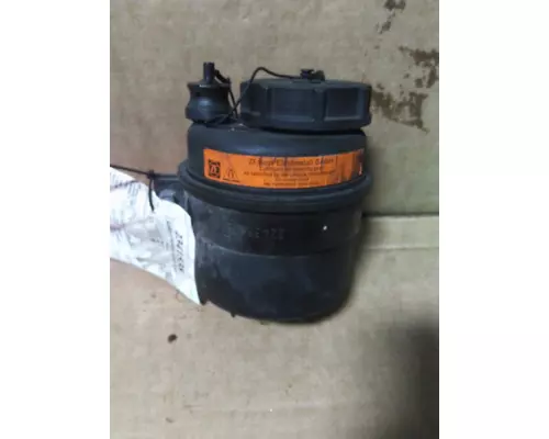 MACK CXU613 POWER STEERING RESERVOIR