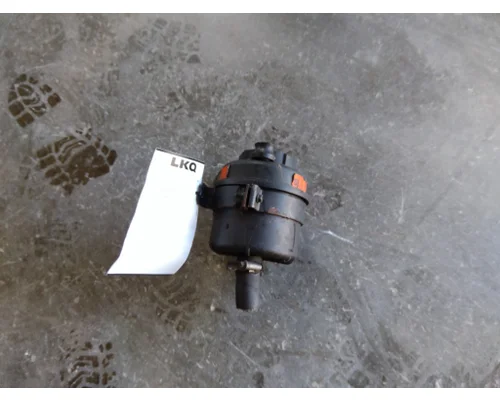 MACK CXU613 POWER STEERING RESERVOIR