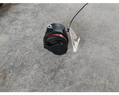 MACK CXU613 POWER STEERING RESERVOIR