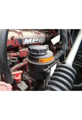 MACK CXU613 POWER STEERING RESERVOIR