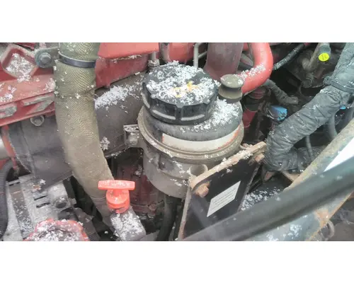 MACK CXU613 POWER STEERING RESERVOIR