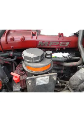 MACK CXU613 POWER STEERING RESERVOIR