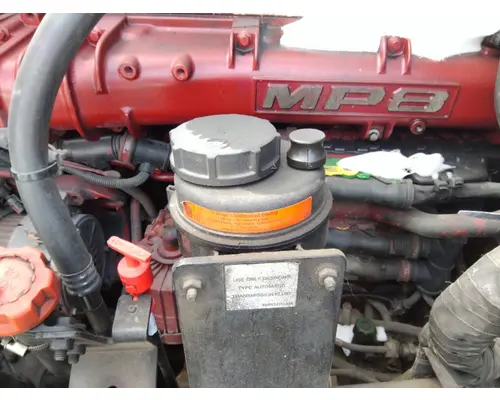 MACK CXU613 POWER STEERING RESERVOIR