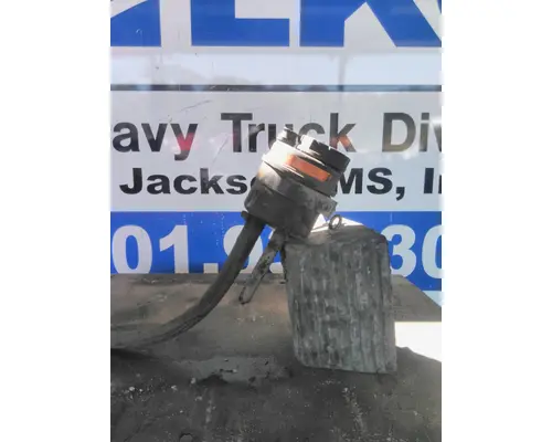 MACK CXU613 POWER STEERING RESERVOIR