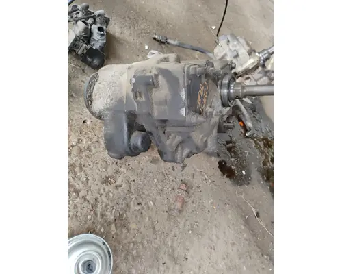 MACK CXU613 PTO