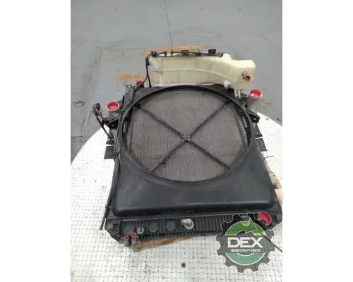MACK CXU613 Radiator