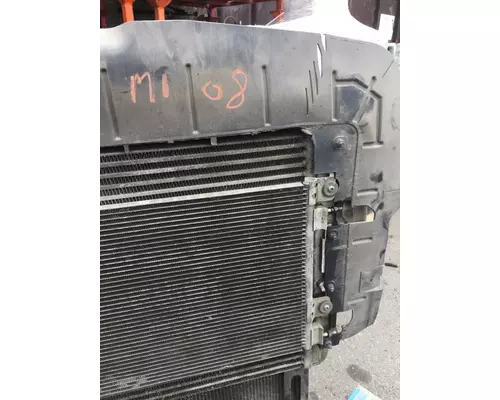 MACK CXU613 Radiator