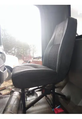 MACK CXU613 SEAT, FRONT