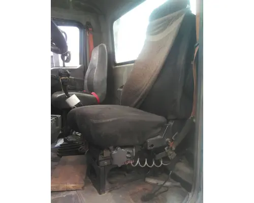 MACK CXU613 SEAT, FRONT