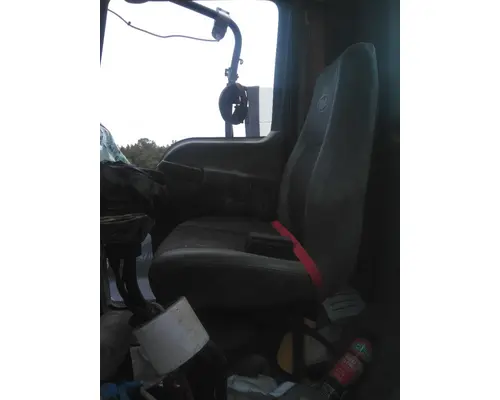 MACK CXU613 SEAT, FRONT