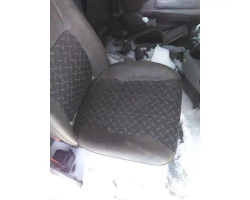 MACK CXU613 SEAT, FRONT