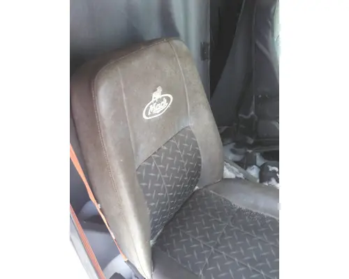 MACK CXU613 SEAT, FRONT