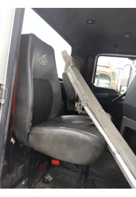 MACK CXU613 SEAT, FRONT