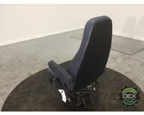 MACK CXU613 Seat, Front