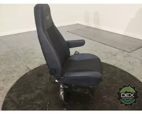 MACK CXU613 Seat, Front