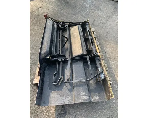 MACK CXU613 Side Fairing