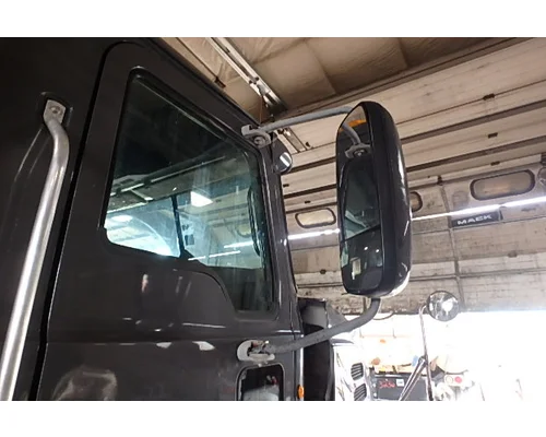 MACK CXU613 Side View Mirror