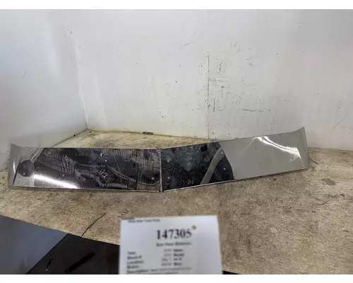 MACK CXU613 Sun Visor (External)