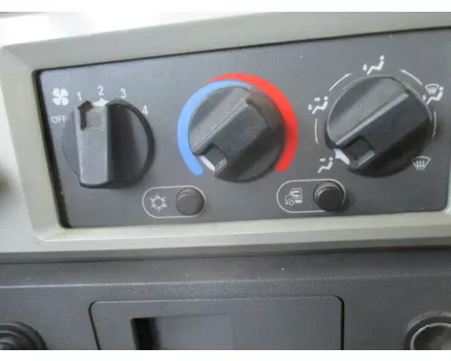 MACK CXU613 TEMPERATURE CONTROL