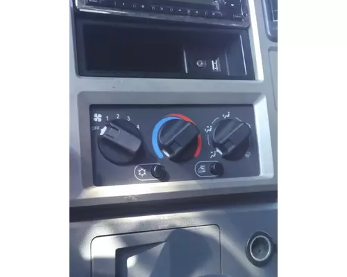 MACK CXU613 TEMPERATURE CONTROL