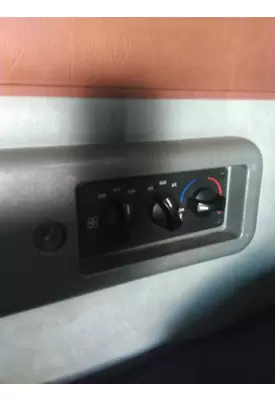 MACK CXU613 TEMPERATURE CONTROL