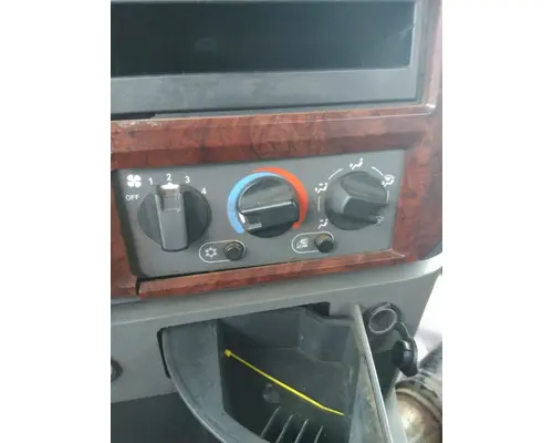 MACK CXU613 TEMPERATURE CONTROL