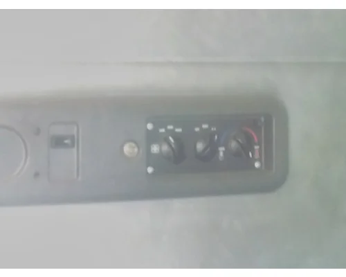 MACK CXU613 TEMPERATURE CONTROL