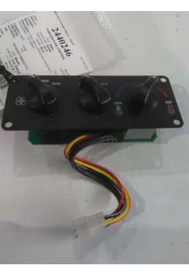 MACK CXU613 TEMPERATURE CONTROL