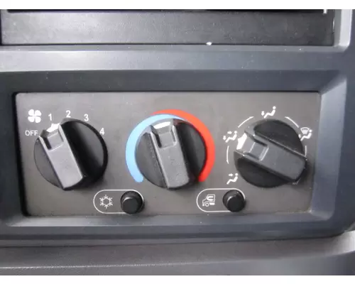 MACK CXU613 TEMPERATURE CONTROL